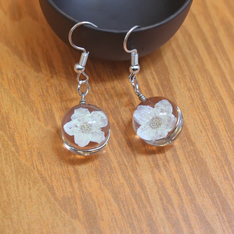 Pressed Flower Jewelry, Unique Resin Dried Flower